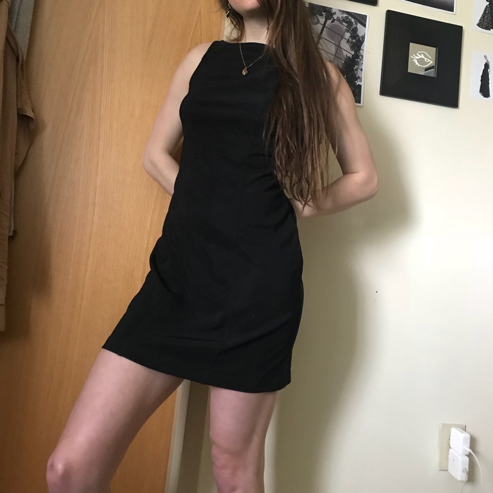 lil black dress